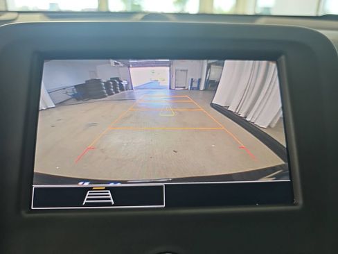 Used 2024 Chevrolet Equinox LS w/ LS Convenience Package FWD image 29