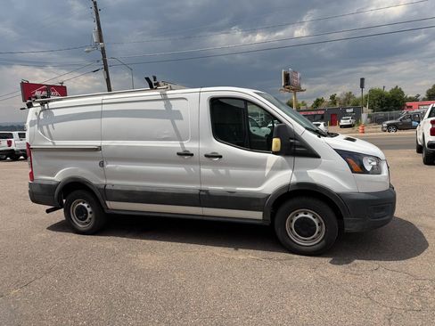 Used 2021 Ford Transit 250 Low Roof RWD image 1