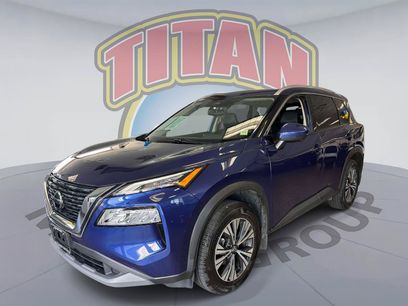 Used 2021 Nissan Rogue SV w/ Premium Package