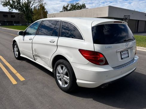 Used 2008 Mercedes-Benz R 350 4MATIC image 3