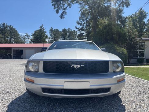Used 2008 Ford Mustang Coupe image 3