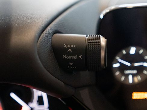 New 2025 Lexus ES 350 w/ Premium Package image 22