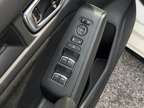 Used 2023 Honda Civic Type R image 15
