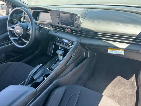 Used 2026 Hyundai Elantra Sport FWD image 29