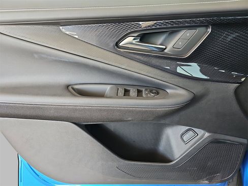 New 2025 Chevrolet Blazer EV LT image 23