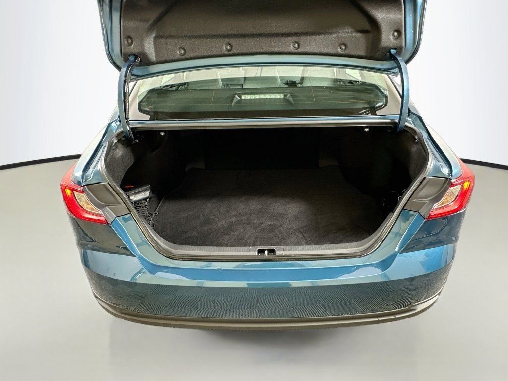 Used 2026 Toyota Camry LE FWD image 24
