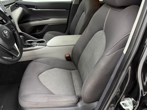 Used 2023 Toyota Camry LE FWD image 26