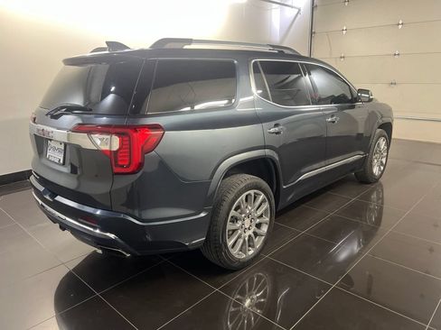 Used 2020 GMC Acadia Denali w/ Technology Package FWD image 6