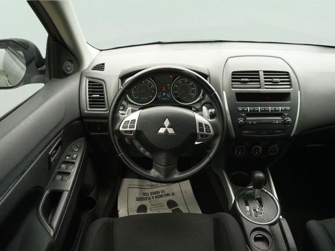 Used 2013 Mitsubishi Outlander Sport ES FWD image 21