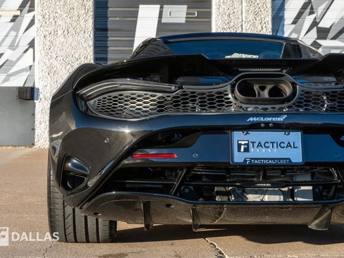 Used 2024 McLaren 750S Spider image 15