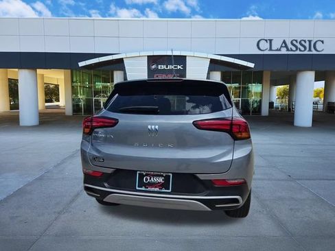 Used 2025 Buick Encore GX Preferred FWD image 7
