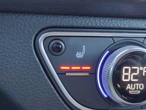 Used 2021 Audi Q5 2.0T Premium Plus w/ Premium Plus Package image 23