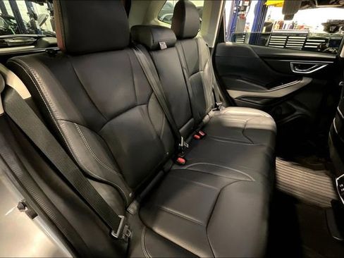 Used 2022 Subaru Forester Limited image 27