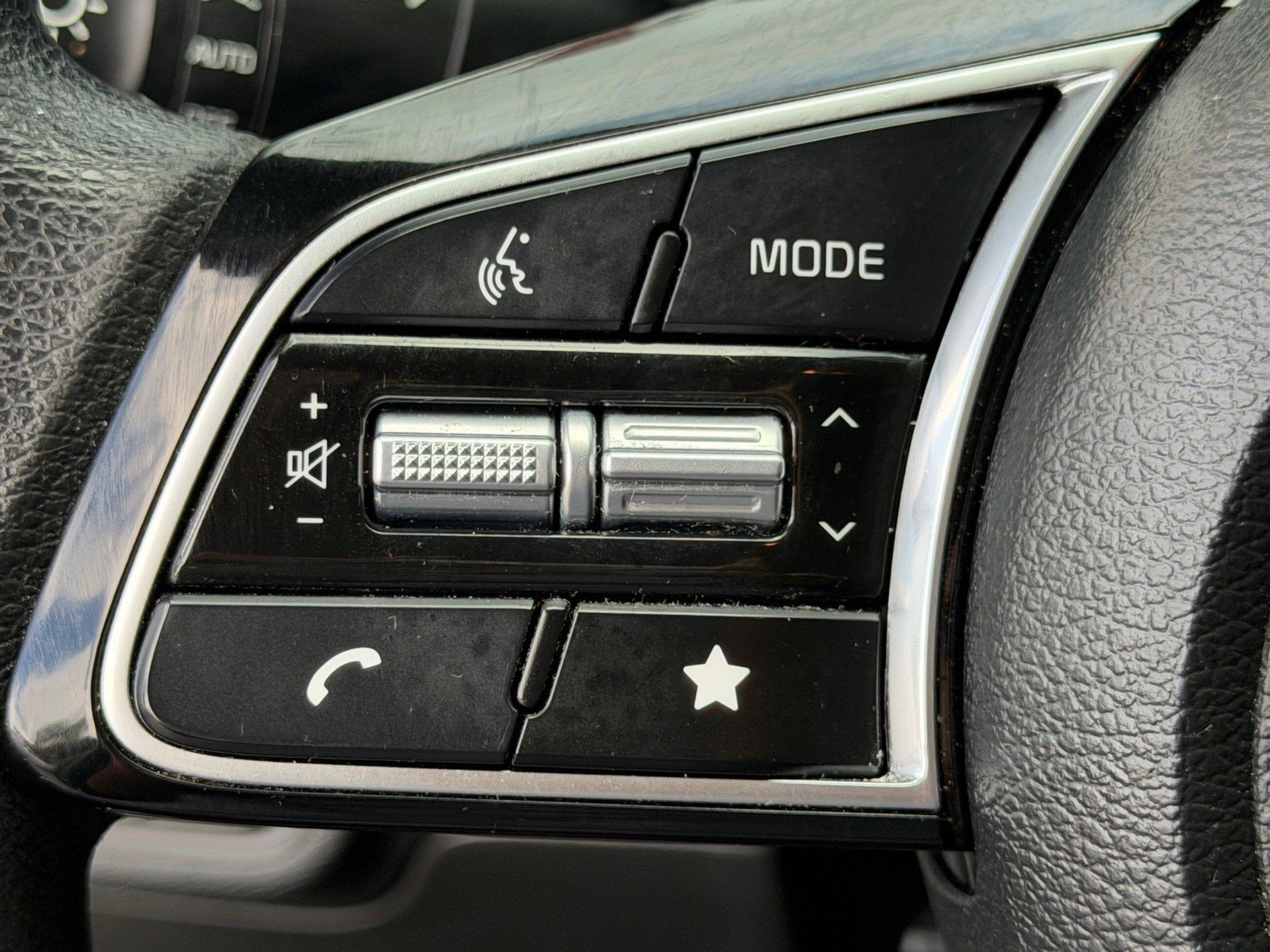 Used 2024 Kia Forte LXS FWD image 38
