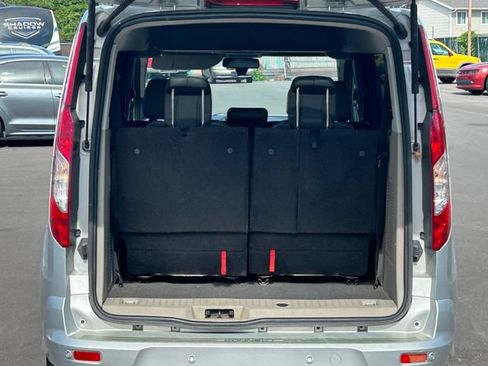 Used 2015 Ford Transit Connect Titanium FWD image 30