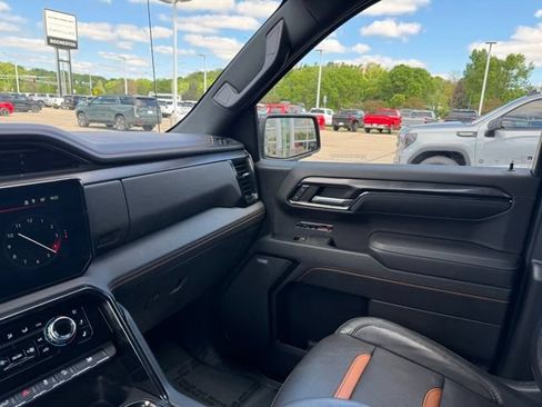 Certified 2023 GMC Sierra 1500 AT4 w/ AT4 Premium Package AWD/4WD image 21
