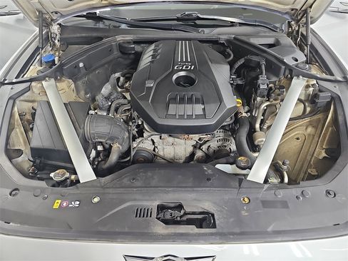 Used 2019 Genesis G70 2.0T Advanced image 35