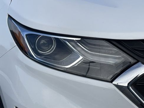 Used 2018 Chevrolet Equinox LT image 15