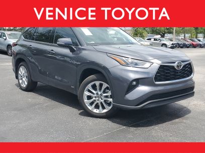 Certified 2025 Toyota Highlander Limited