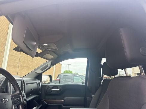 Used 2020 Chevrolet Silverado 1500 LT Trail Boss image 11