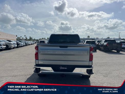 Used 2023 Chevrolet Silverado 1500 LT AWD/4WD image 6