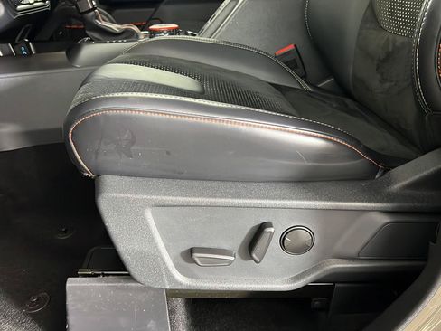 Used 2025 Ford Bronco Raptor AWD/4WD image 15