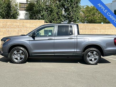 Used 2025 Honda Ridgeline TrailSport image 7