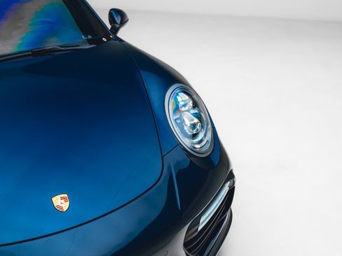 Used 2019 Porsche 911 Turbo AWD/4WD image 26