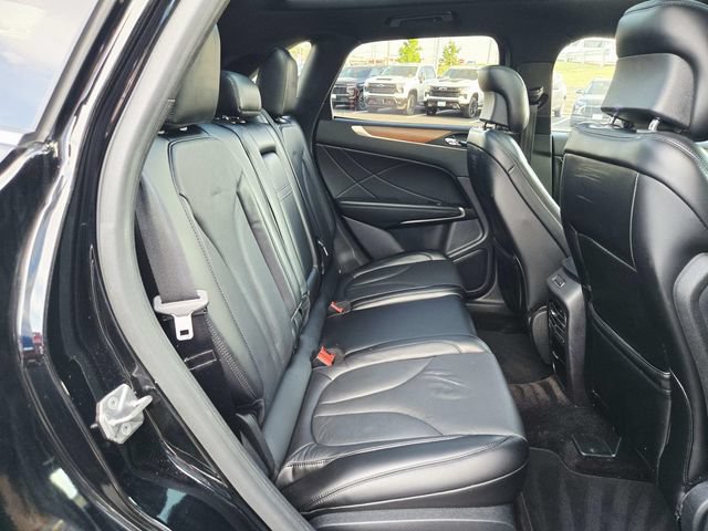 Used 2018 Lincoln MKC Reserve FWD image 12