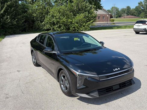 Used 2026 Kia K4 FWD image 6