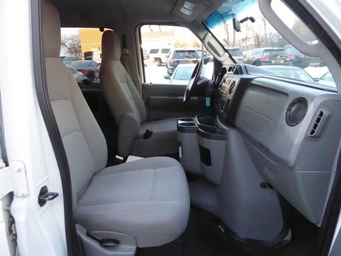 Used 2009 Ford E-350 and Econoline 350 XL image 21