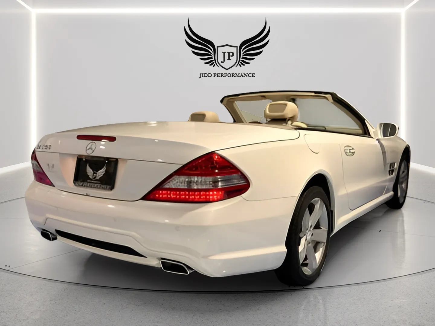 Used 2012 Mercedes-Benz SL 550 image 13