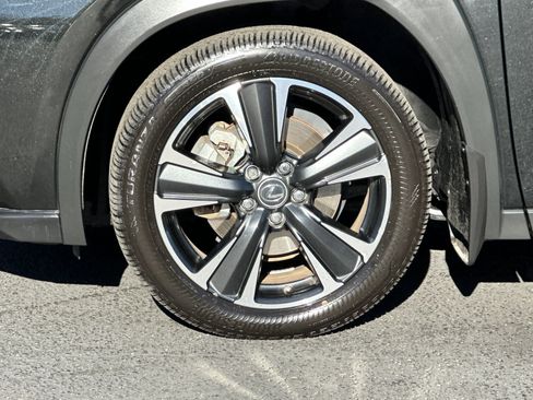 Used 2021 Lexus UX 250h image 31