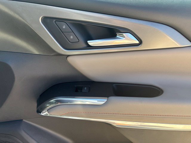 Used 2024 Chevrolet Traverse LT w/ LPO, Floor Liner Package FWD image 14