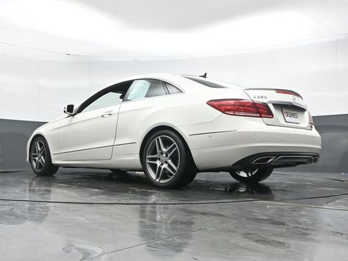 Used 2014 Mercedes-Benz E 350 4MATIC Coupe image 40