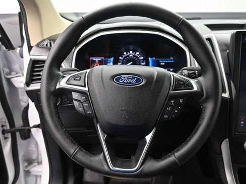Used 2021 Ford Edge SEL FWD image 4