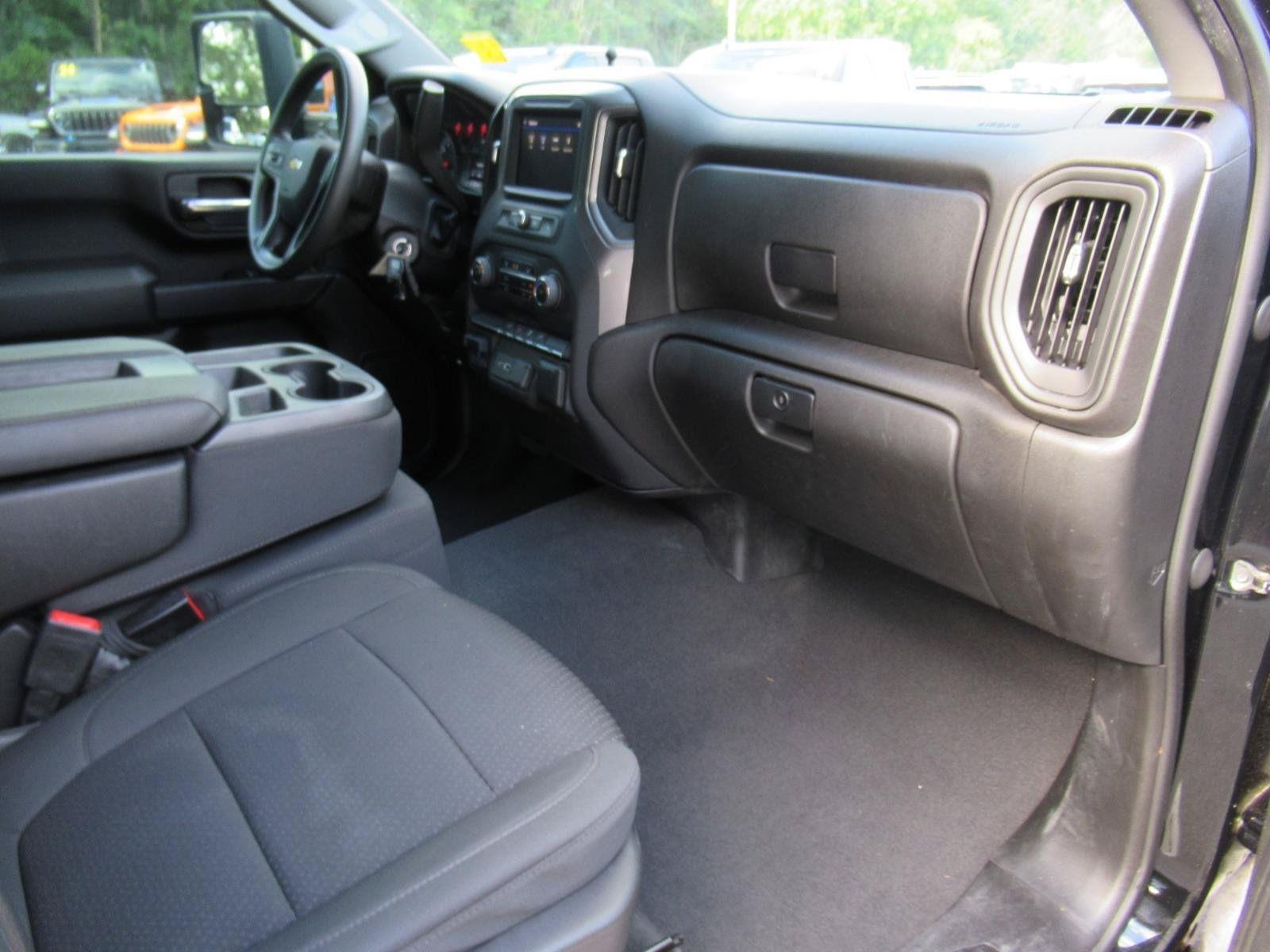 Used 2023 Chevrolet Silverado 2500 Custom w/ Custom Value Package AWD/4WD image 11