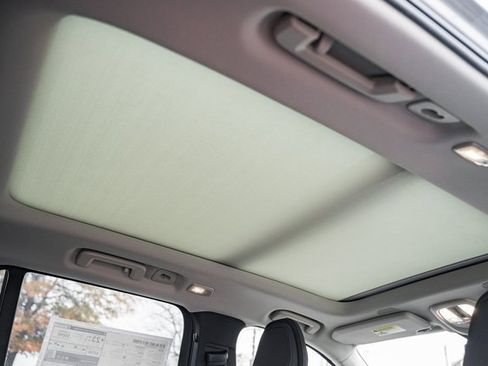 New 2026 Volvo XC90 B6 Plus w/ Protection Package Premier image 31