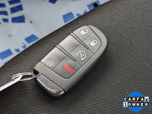 Used 2021 Jeep Renegade Latitude w/ Convenience Group image 32