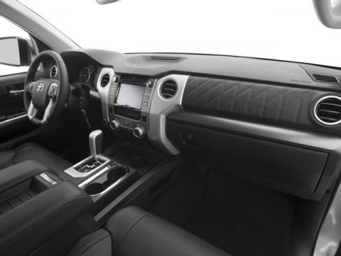 Used 2017 Toyota Tundra Platinum image 16