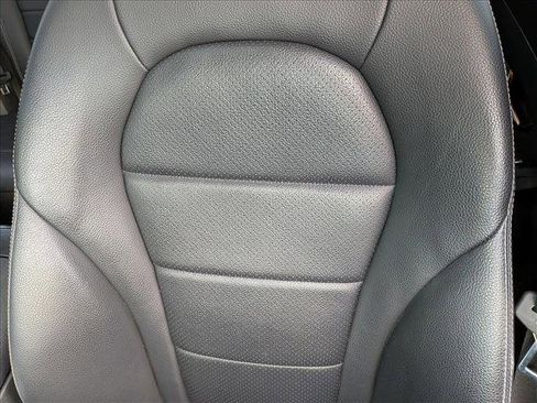 Used 2018 Mercedes-Benz GLC 300 GLC 300 image 15