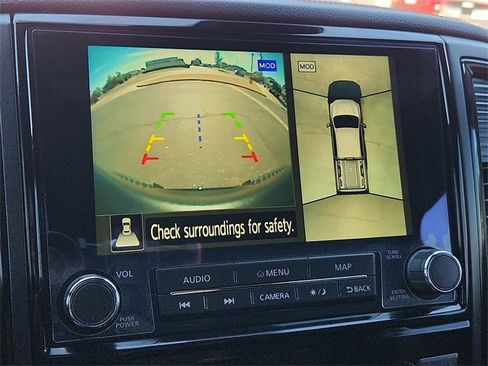 Used 2024 Nissan Titan PRO-4X w/ Pro-4x Convenience Package image 20