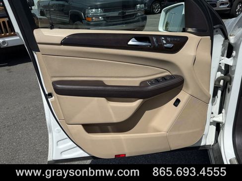 Used 2017 Mercedes-Benz GLE 350 4MATIC image 17