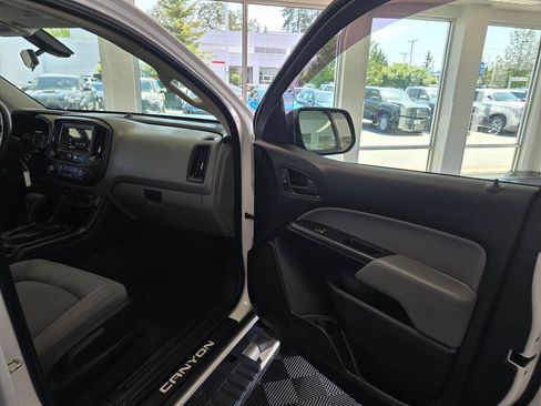 Used 2019 GMC Canyon 2WD Crew Cab w/ Convenience Package image 37