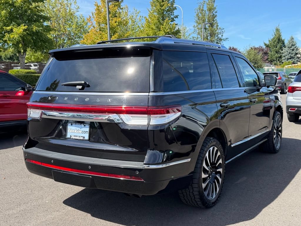 Used 2024 Lincoln Navigator Black Label AWD/4WD image 8