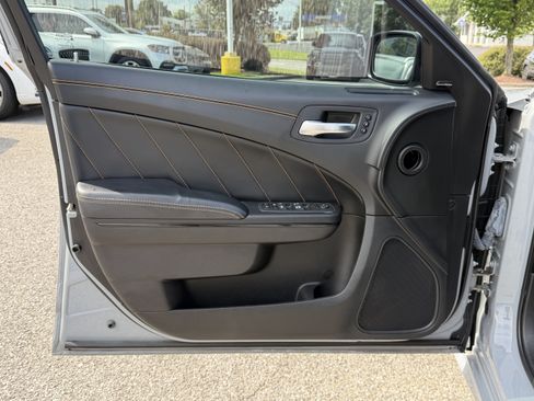 Used 2022 Dodge Charger Scat Pack RWD image 14