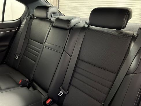 Used 2016 Lexus GS 350 F Sport image 22
