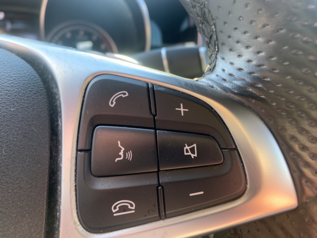 Used 2019 Mercedes-Benz GLC 300 image 19