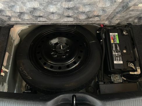 Used 2019 Dodge Charger SXT image 22