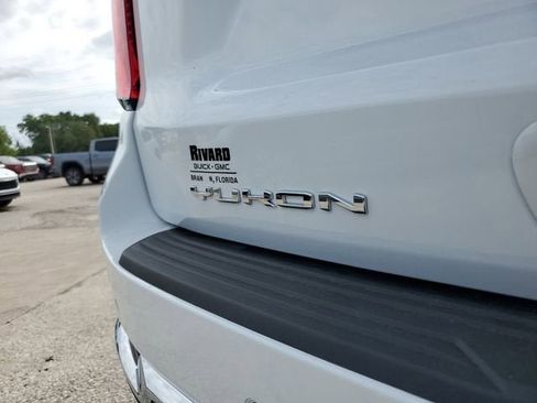 New 2026 GMC Yukon XL Elevation image 8